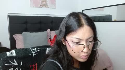 vane online show from March 29, 11:49 pm