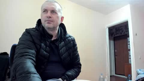 vano_822 online show from November 18, 6:01 pm