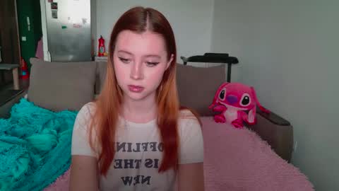 Snapshot of vasilisa_lik chatting on October 11, 6:45 am Vasilisa lik online show from October 11, 6:45 am