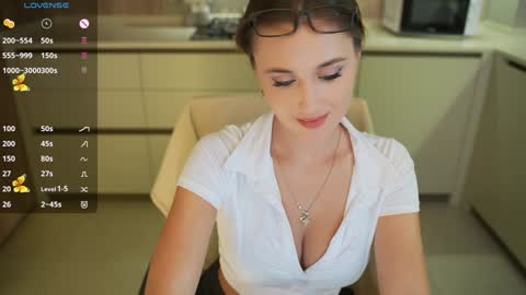 Snapshot of vasillisa chatting on December 20, 6:56 pm Vasilisa online show from December 20, 6:56 pm