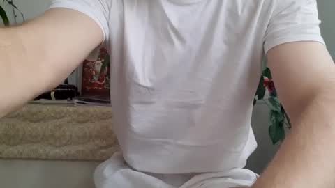 Snapshot of vasisexyi chatting on December 23, 8:00 am Vasi Sexyi online show from December 23, 8:00 am