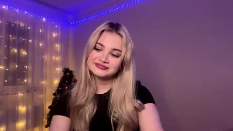 Monika online show from January 10, 2:08 pm