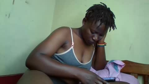 Vee tommy online show from January 3, 4:48 pm