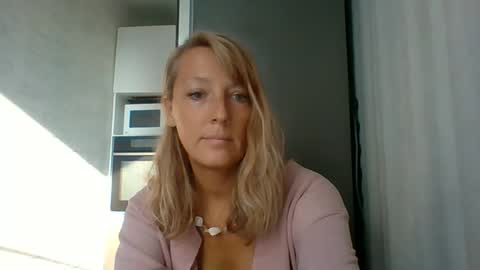 Snapshot of veessa chatting on September 20, 4:57 am Veessa online show from September 20, 4:57 am