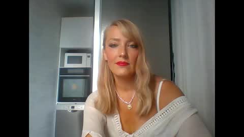 Snapshot of veessa chatting on October 16, 12:39 pm Veessa online show from October 16, 12:39 pm