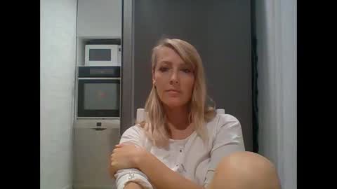 Snapshot of veessa chatting on October 23, 6:06 pm Veessa online show from October 23, 6:06 pm