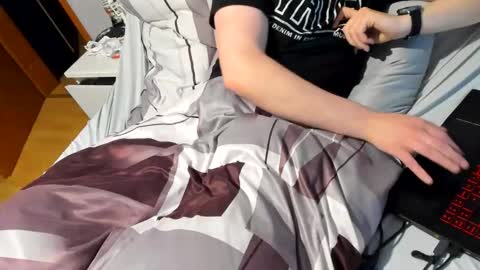 D online show from September 15, 5:57 pm