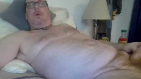 Snapshot of vegasstef chatting on February 8, 12:50 pm vegasstef online show from February 8, 12:50 pm