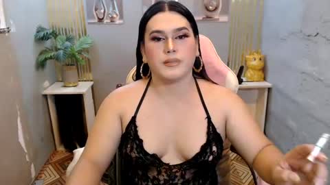 Snapshot of velinda_monroe chatting on July 11, 11:13 am TS VELINDA online show from July 11, 11:13 am