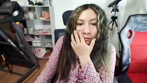 Im VelaI will be Christmas and New Year with my family December 22 to January 13 I will miss you guys. online show from December 15, 5:23 am