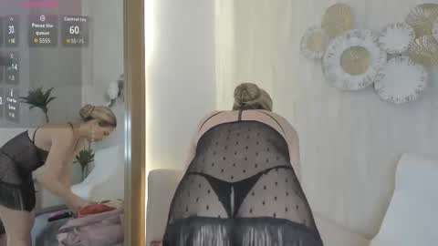 Velora online show from December 1, 3:33 am