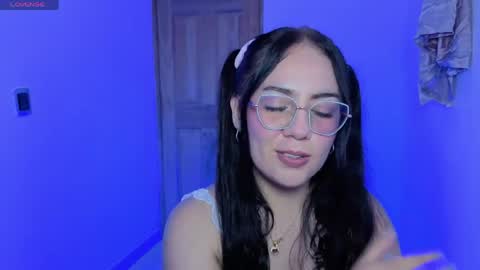 VELOURNYX online show from April 1, 3:18 am