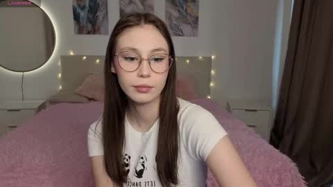 Snapshot of velveetaa chatting on March 31, 9:10 am velveetaa online show from March 31, 9:10 am