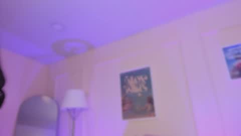 velveett online show from June 17, 3:09 am