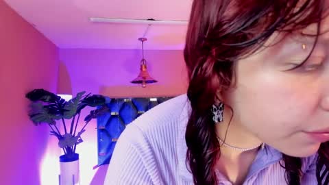 Isabella  online show from April 1, 11:22 am