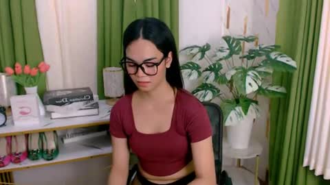 Snapshot of velvet_seductionprincess chatting on July 6, 5:15 am Velvet online show from July 6, 5:15 am