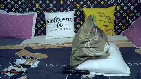 velvet online show from January 17, 10:42 am