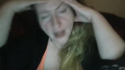 Snapshot of velvetdiamond chatting on June 18, 10:25 pm velvetdiamond online show from June 18, 10:25 pm