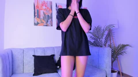     online show from May 15, 11:17 am