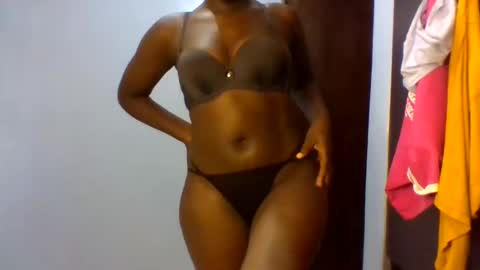 Erica online show from May 29, 9:18 am