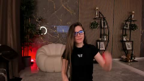 Velvet online show from May 3, 3:34 am