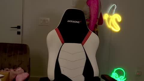 VelvetTGirl online show from March 5, 5:03 am