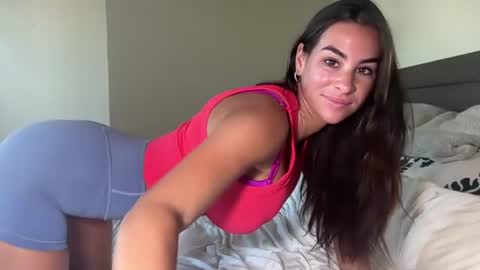 Snapshot of venessaempire chatting on June 17, 1:12 pm Venessa online show from June 17, 1:12 pm