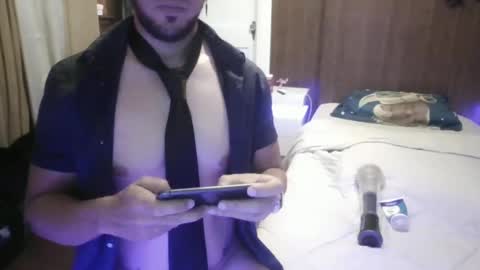 Snapshot of venezuelan420 chatting on October 8, 3:59 am venezuelan420 online show from October 8, 3:59 am