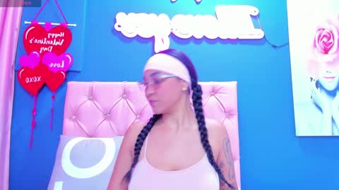 Snapshot of venus_0110 chatting on February 20, 8:25 pm Venus Veracruz online show from February 20, 8:25 pm