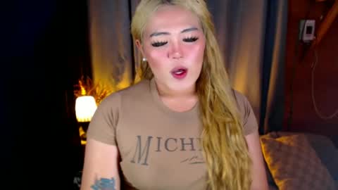 I am Colly Your mystery girl online show from June 29, 2:29 am