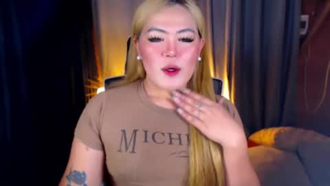 I am Colly Your mystery girl online show from July 13, 2:25 am