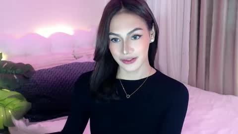 Venus Sunrise Bombshell online show from May 25, 9:21 pm