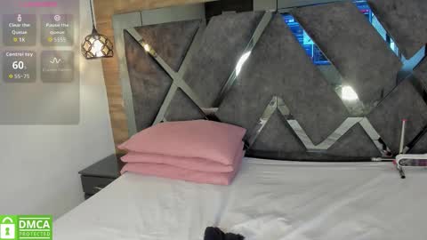 Venus online show from March 30, 12:06 pm