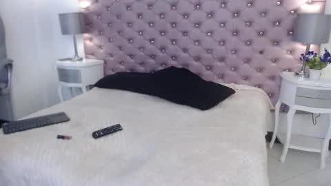 Venus  online show from February 5, 11:59 am