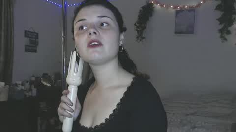 Snapshot of venusastar chatting on February 15, 2:08 am Miss Venus online show from February 15, 2:08 am