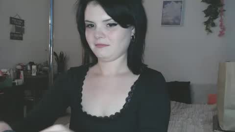 Snapshot of venusastar chatting on February 25, 2:32 am Miss Venus online show from February 25, 2:32 am