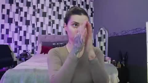 Snapshot of venusinylons chatting on November 9, 10:24 am venusinylons online show from November 9, 10:24 am