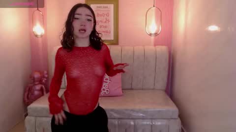 Snapshot of venuss09_s chatting on March 18, 1:47 pm venuss online show from March 18, 1:47 pm