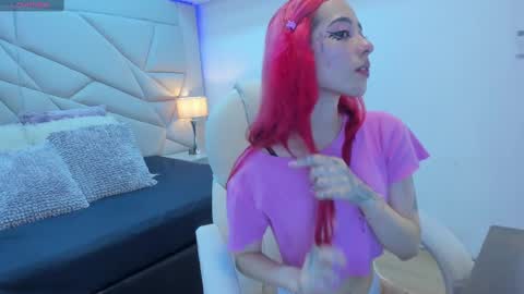 venusxneo online show from October 11, 8:18 pm