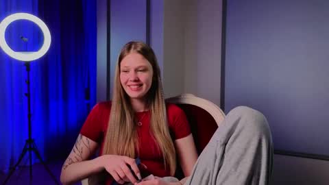 Diana online show from April 18, 7:07 pm