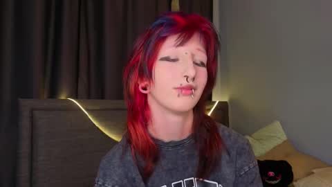 Erica online show from January 13, 8:58 pm