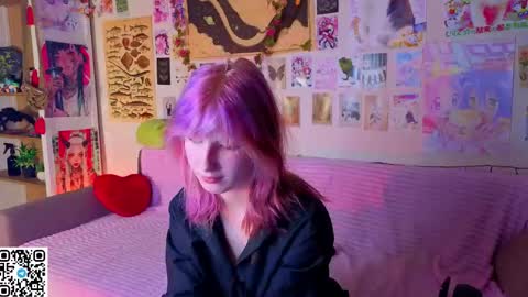 Erica online show from May 9, 8:14 pm
