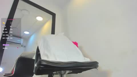 Snapshot of vera_candella chatting on June 26, 1:26 pm vera online show from June 26, 1:26 pm