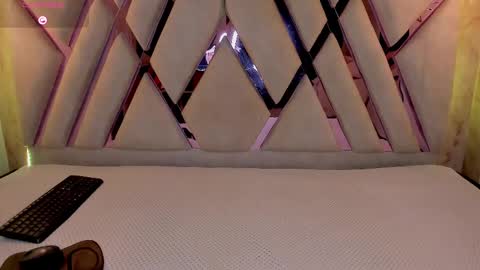 Snapshot of verabest chatting on February 18, 2:59 pm Domelipa online show from February 18, 2:59 pm