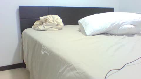 Snapshot of vergagolosa22 chatting on March 14, 11:37 am vergagolosa22 online show from March 14, 11:37 am