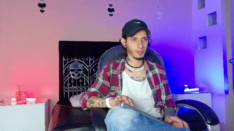 Snapshot of vergil_noir chatting on July 2, 4:07 am vergil_noir online show from July 2, 4:07 am