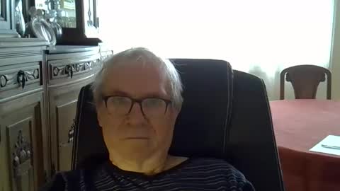 Snapshot of vergne50 chatting on April 28, 6:07 am vergne50 online show from April 28, 6:07 am