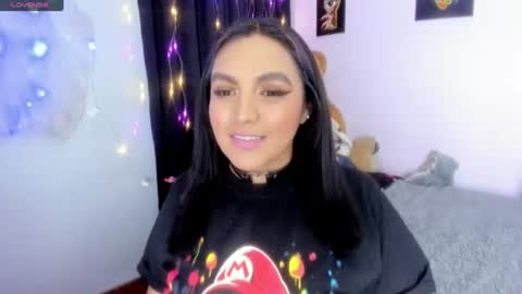 Snapshot of vero_jhonson chatting on July 3, 1:56 am karolina online show from July 3, 1:56 am