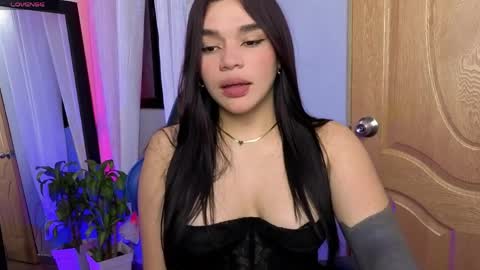 veronica_118 online show from April 4, 2:21 am