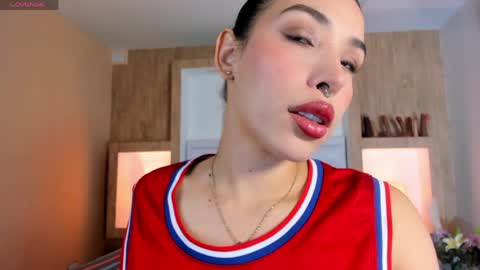 Snapshot of veronica_garciaa chatting on April 4, 2:47 pm Johovanna online show from April 4, 2:47 pm